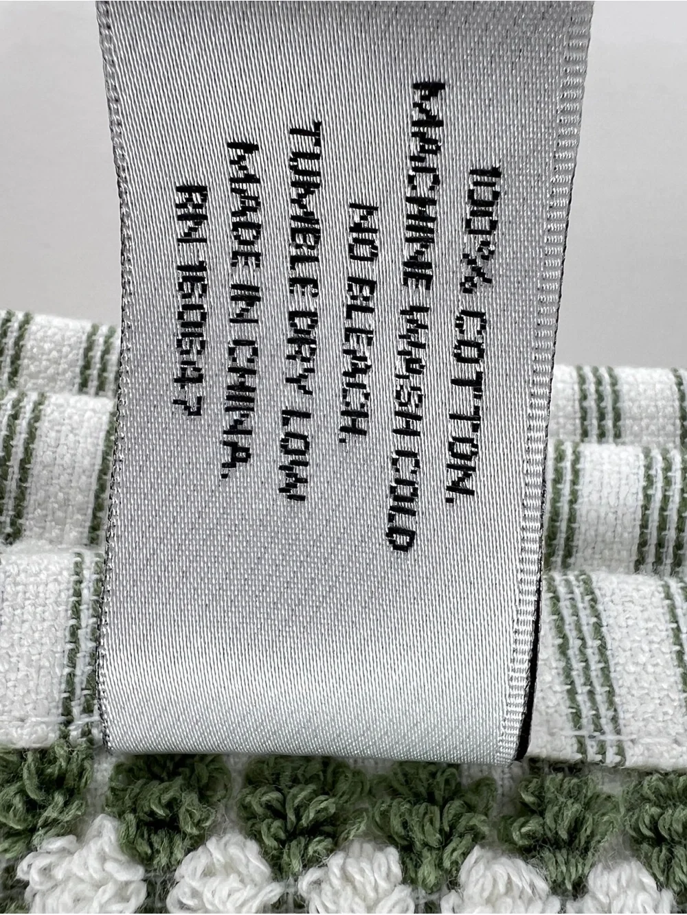 Truly Lou Bath Towels Sage Green and White Dotted Stripes Soft Cotton 2 Pc NEW